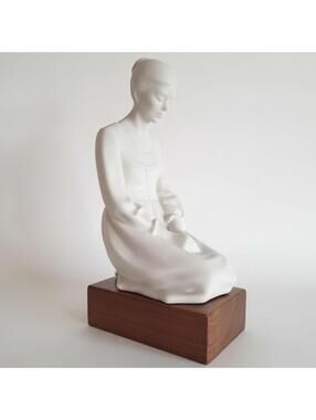 Vintage Hansen Classics Porcelain Praying Woman Figurine LDS Statue 11.25" Utah